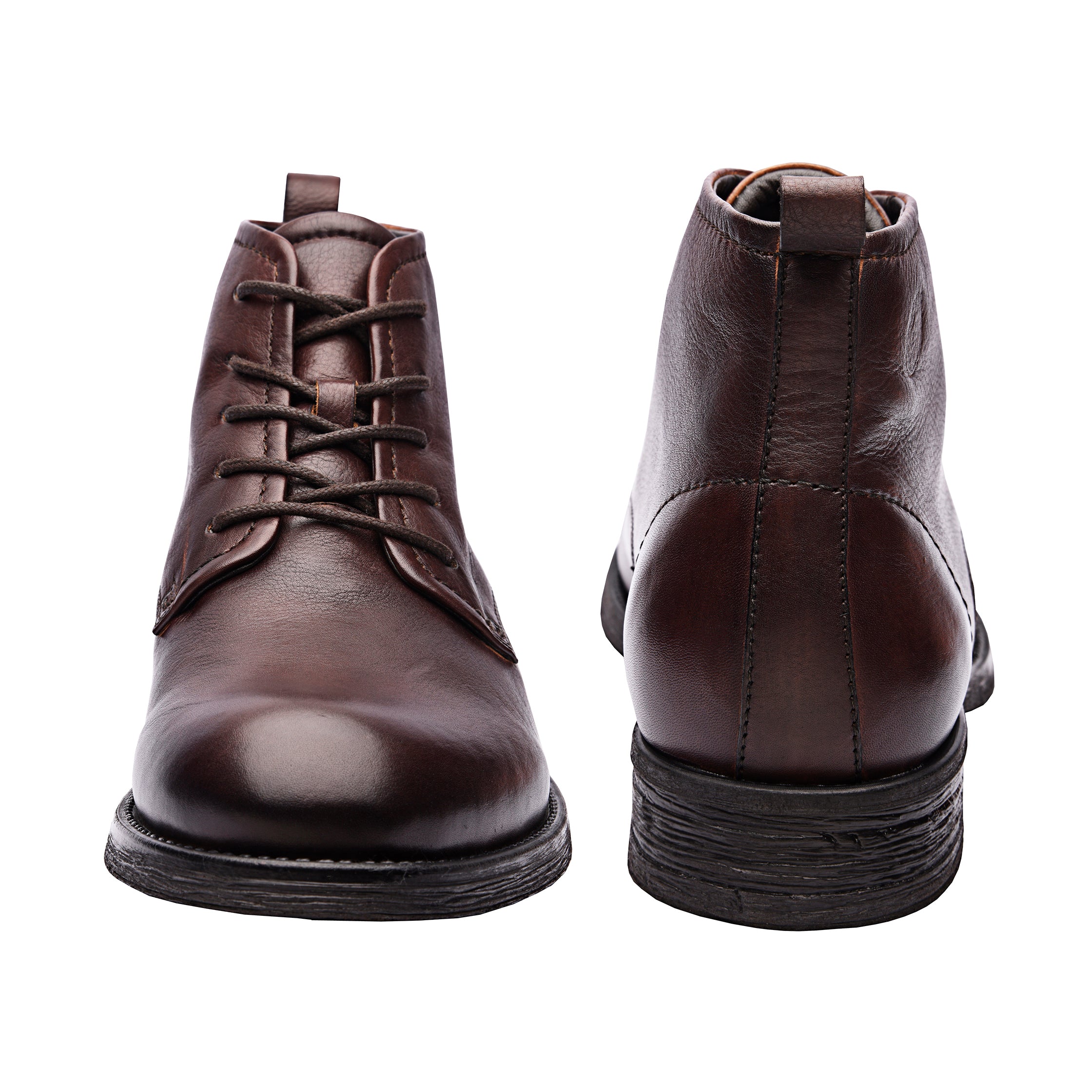 Amaud Classic Plain Toe Chukka Boots